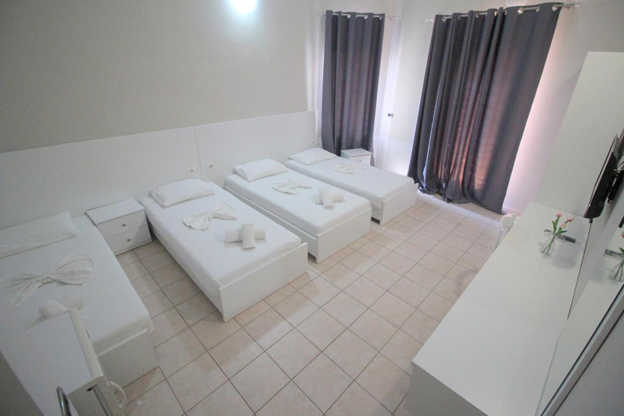 Hotel Ceka Sarandë 외부 사진